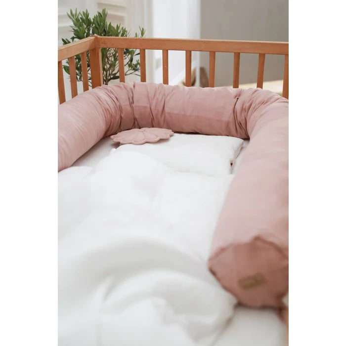 Bettschlange dusty pink Leinen | Babyly